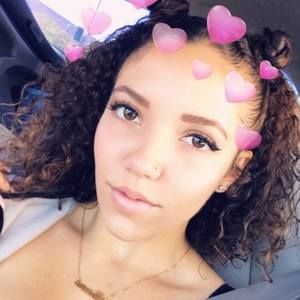 Meet your Posher, Alexus